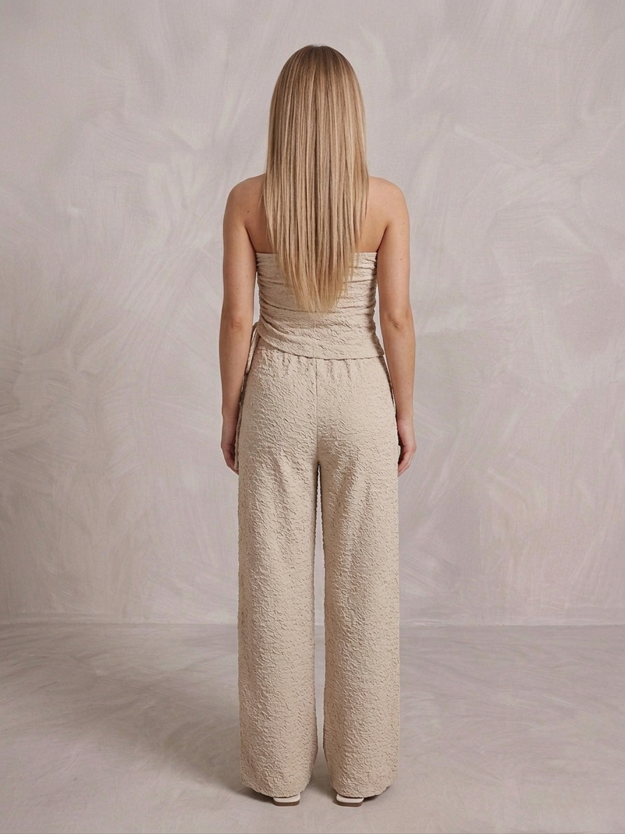 CASEY IN OATMEAL