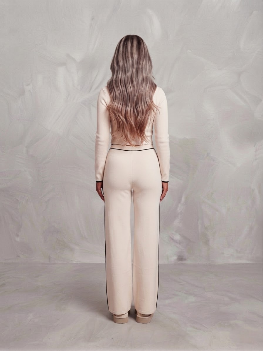 OLIVIA IN CREAM