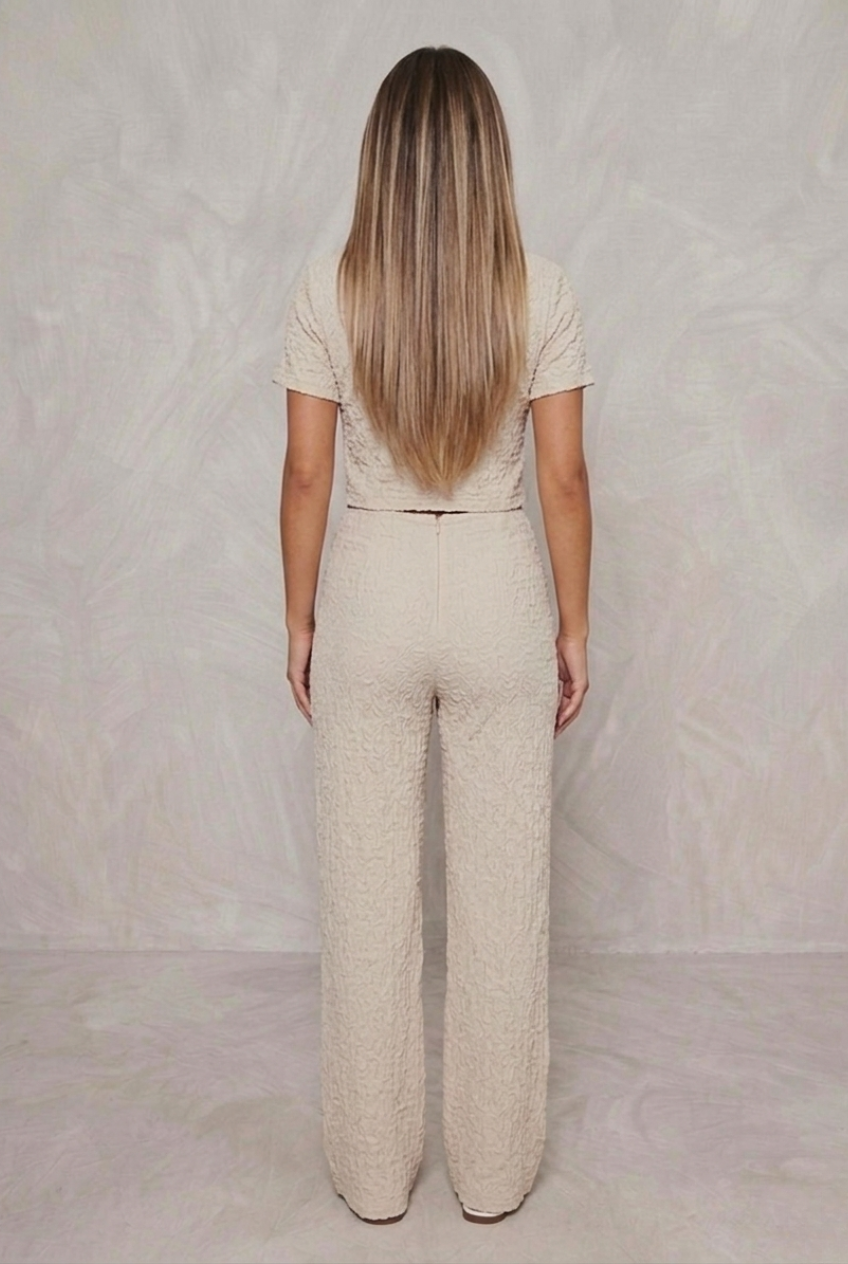 OLIVIA IN OATMEAL