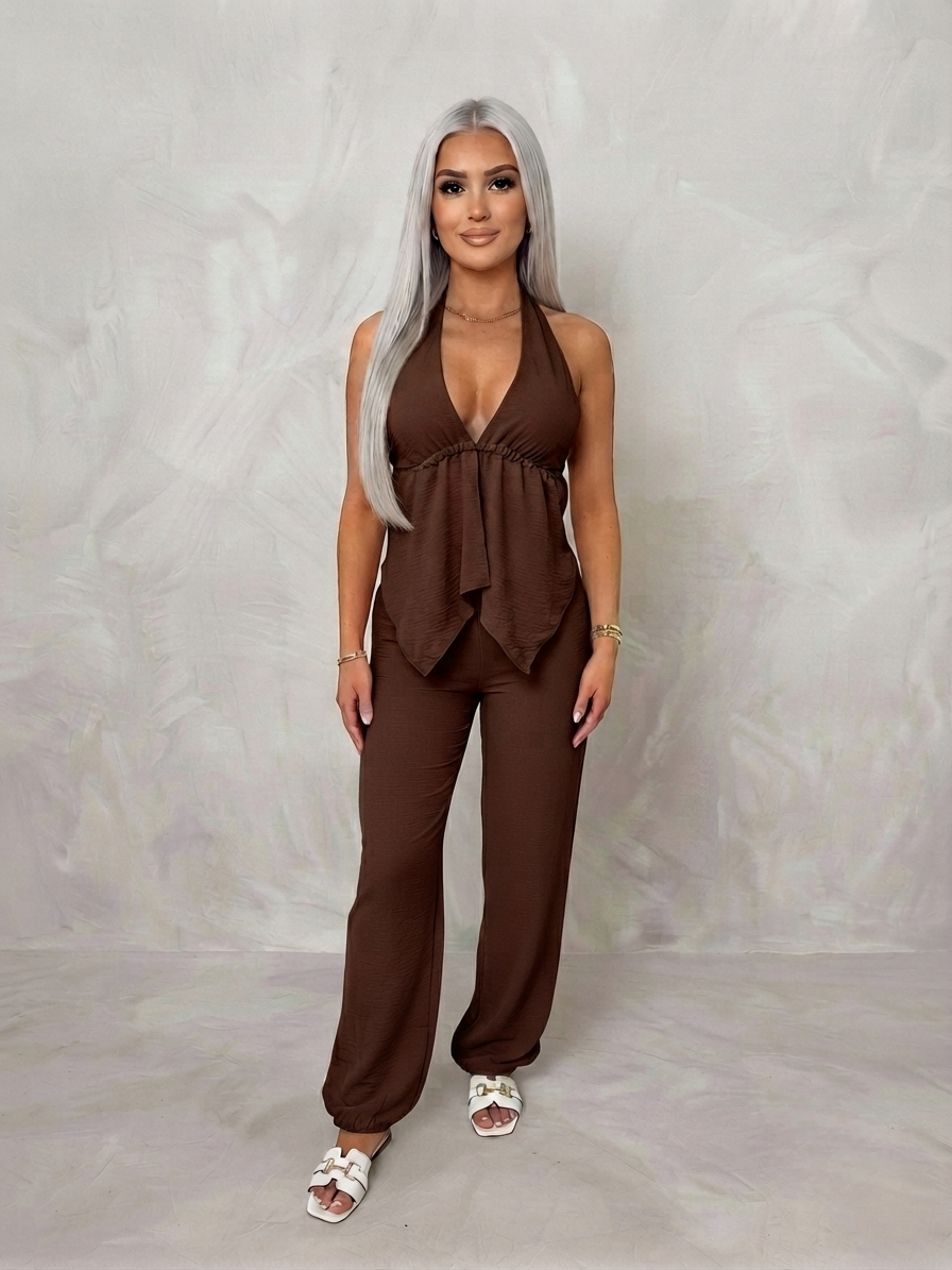 AUDREY IN CHOCOLATE