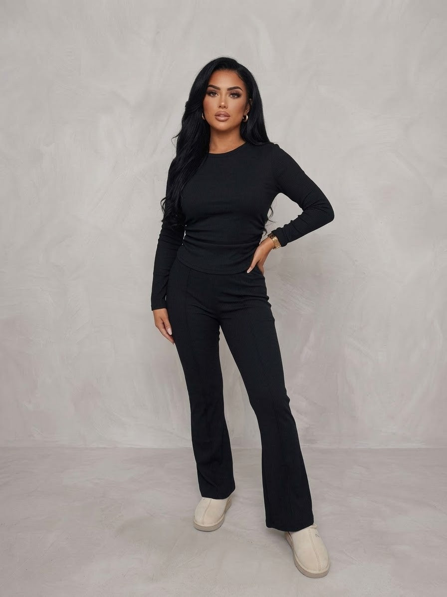 QUINN IN EBONY