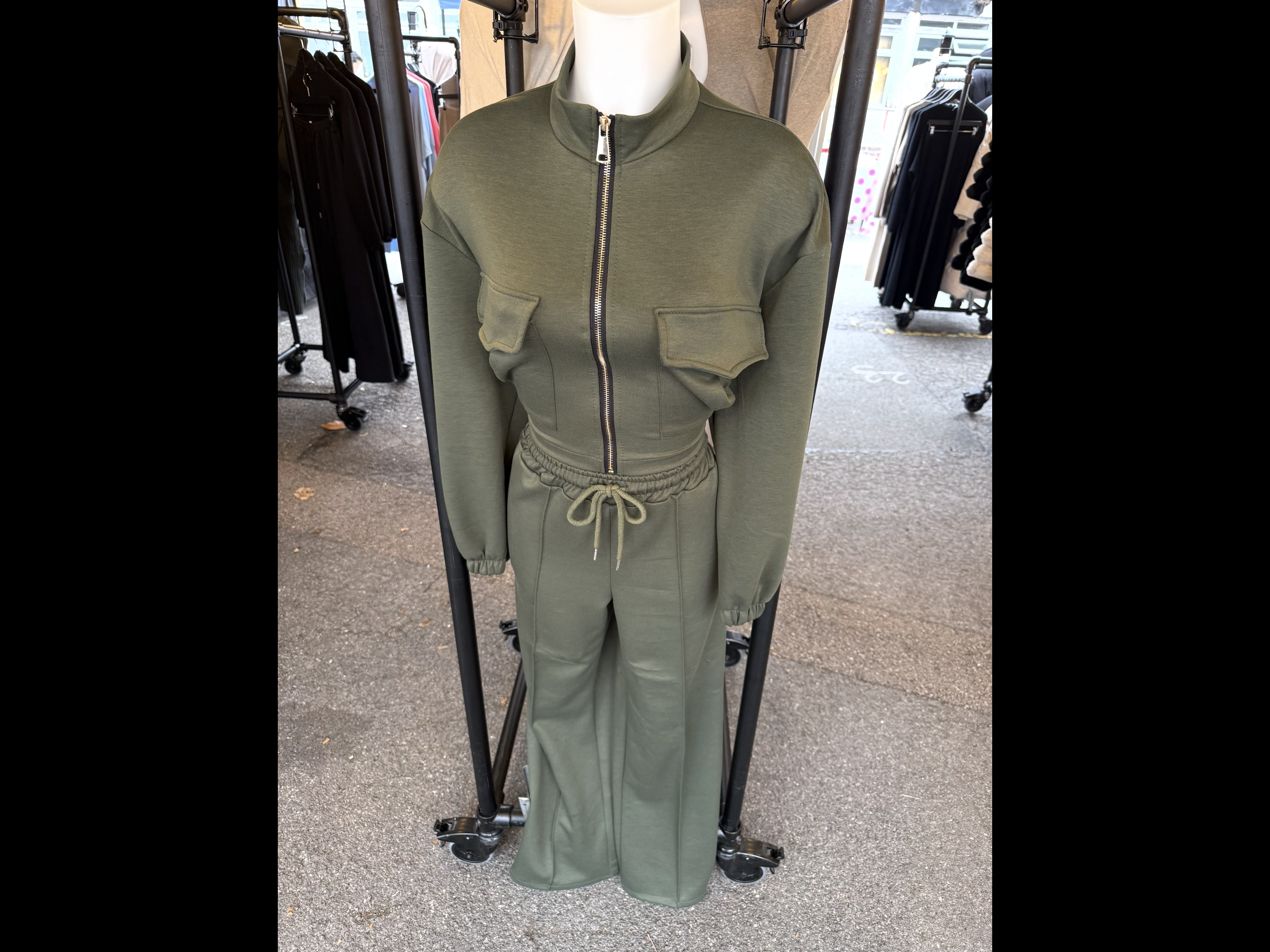 THE EMILY SET IN BLACK