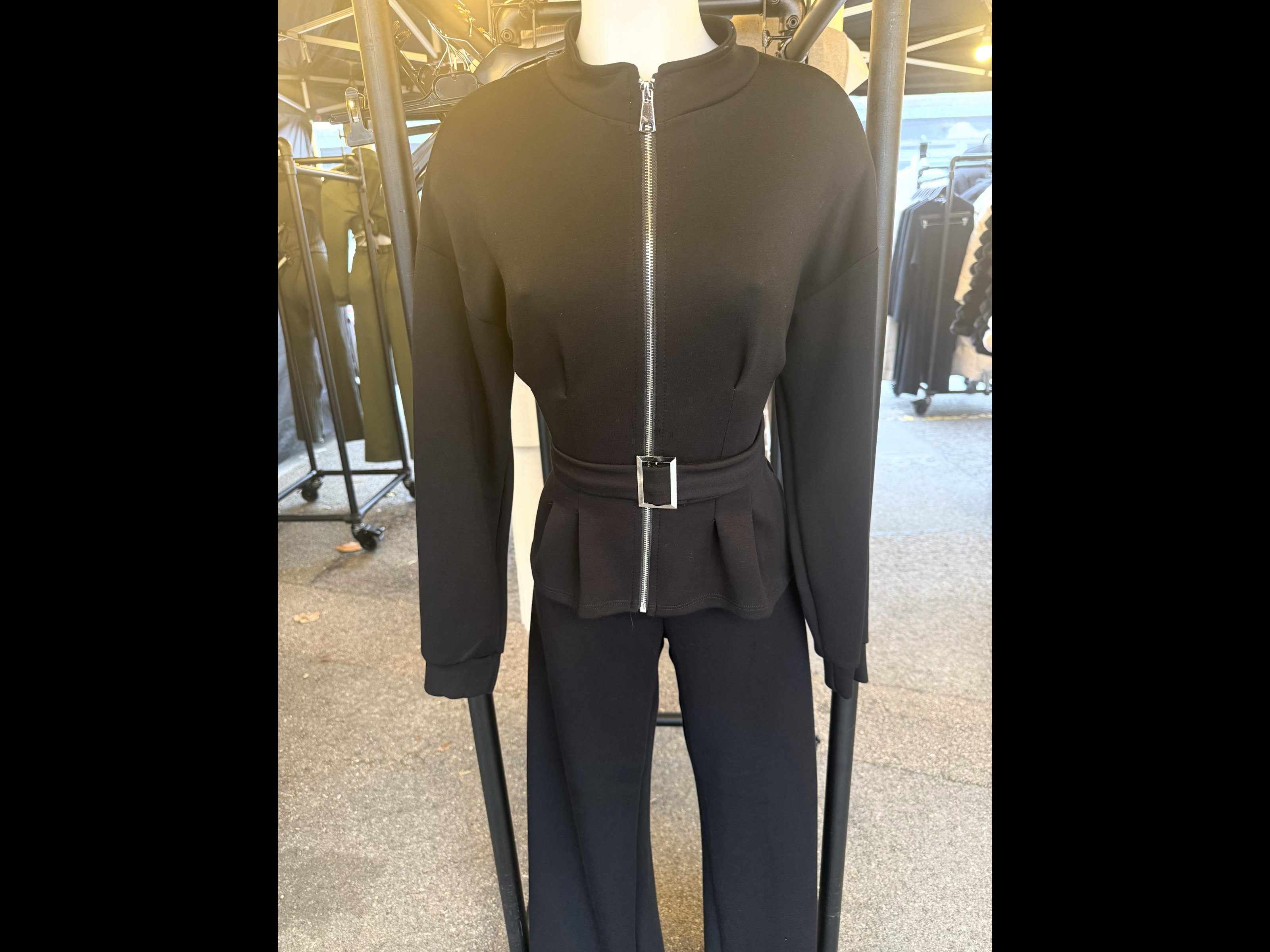 THE AMELIA SET IN BROWN